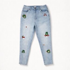 HT Denim Frog Mushroom Embroidered Mom Jeans Light Wash Sz 9 Fairy Cottagecore